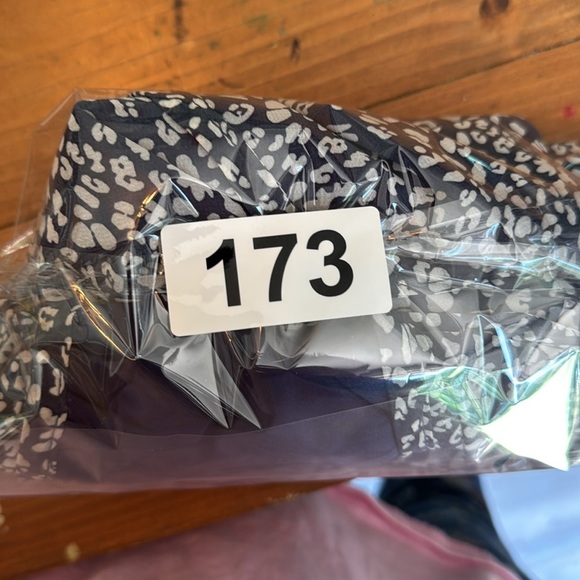 Women’s leopard print blue and white blouse‎ xl - Picture 14 of 14